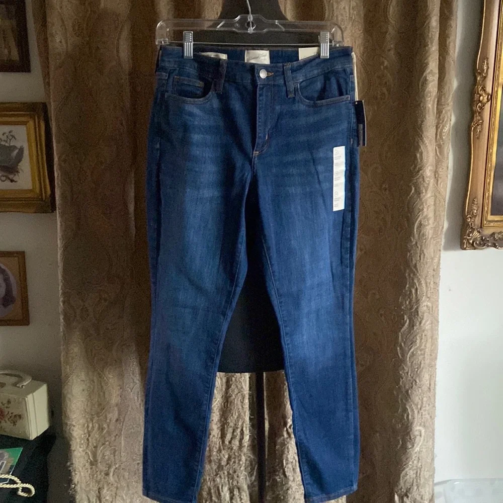 Universal Thread Women's Mid-Rise Skinny Jeans - Picture 1 of 10
